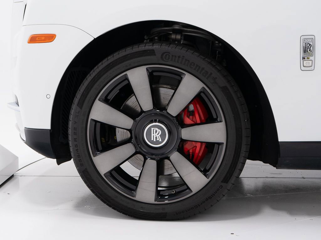 Certified 2020 Rolls-Royce Cullinan image 50