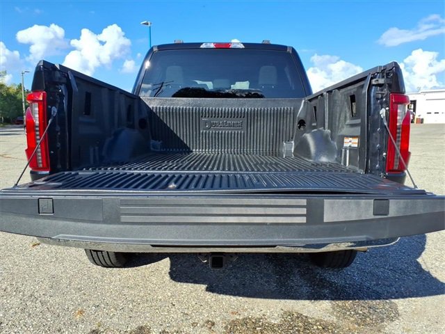 Used 2024 Ford F150 XLT w/ Mobile Office Package image 8