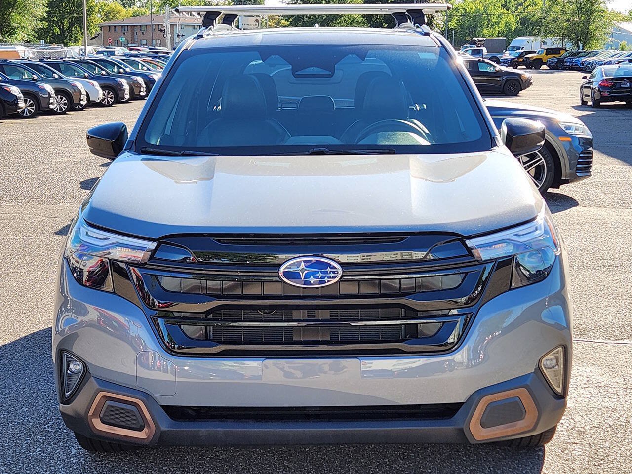 Used 2025 Subaru Forester Sport AWD/4WD image 5