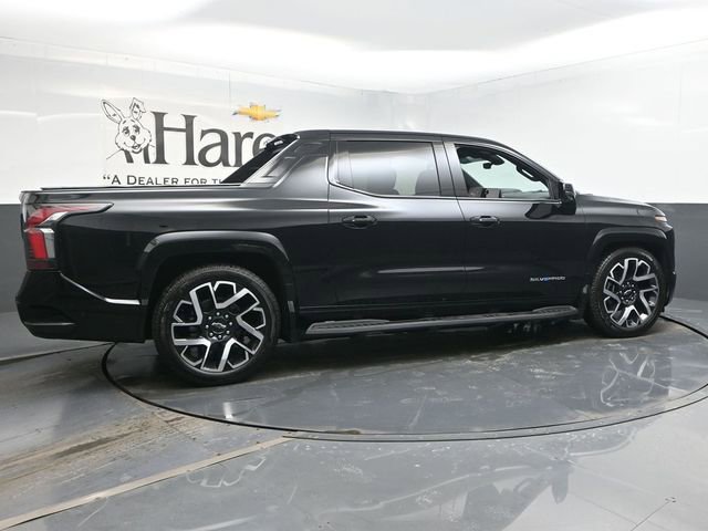Used 2024 Chevrolet Silverado EV RST image 35