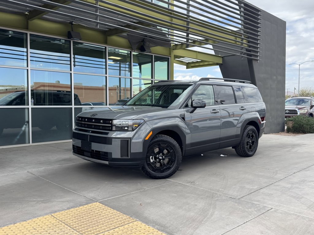 Used 2024 Hyundai Santa Fe XRT image 1