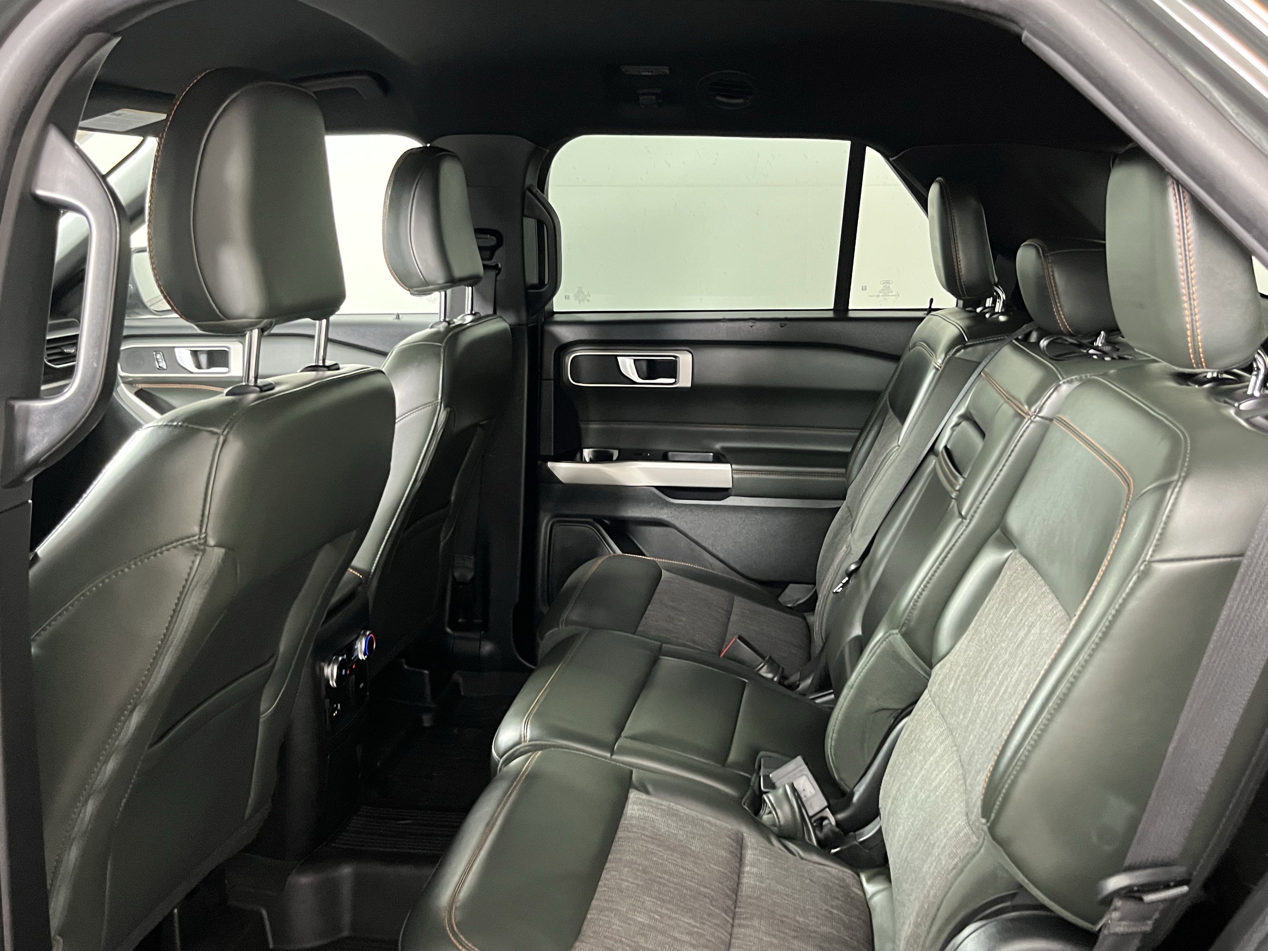 Used 2022 Ford Explorer Timberline image 11