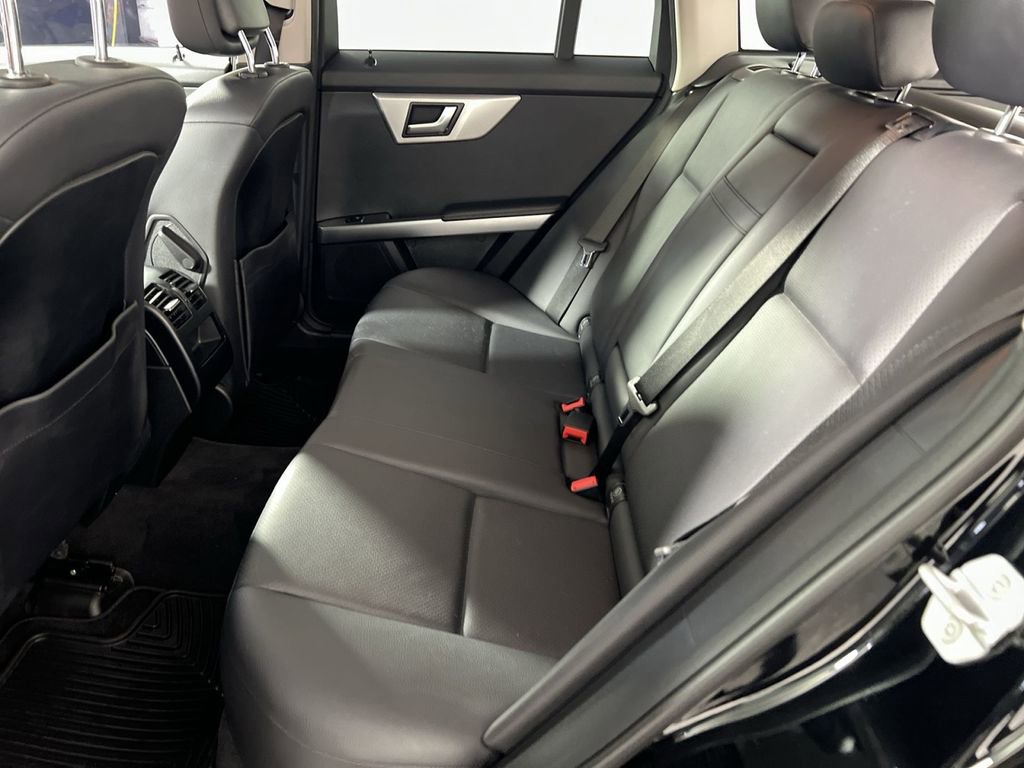 Used 2015 Mercedes-Benz GLK 350 4MATIC image 23