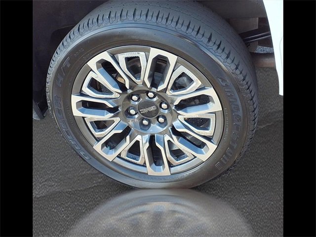 Used 2024 GMC Sierra 1500 Denali Ultimate image 35