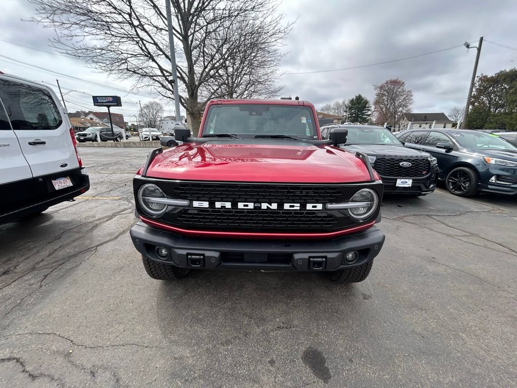 Used 2025 Ford Bronco Badlands AWD/4WD image 2