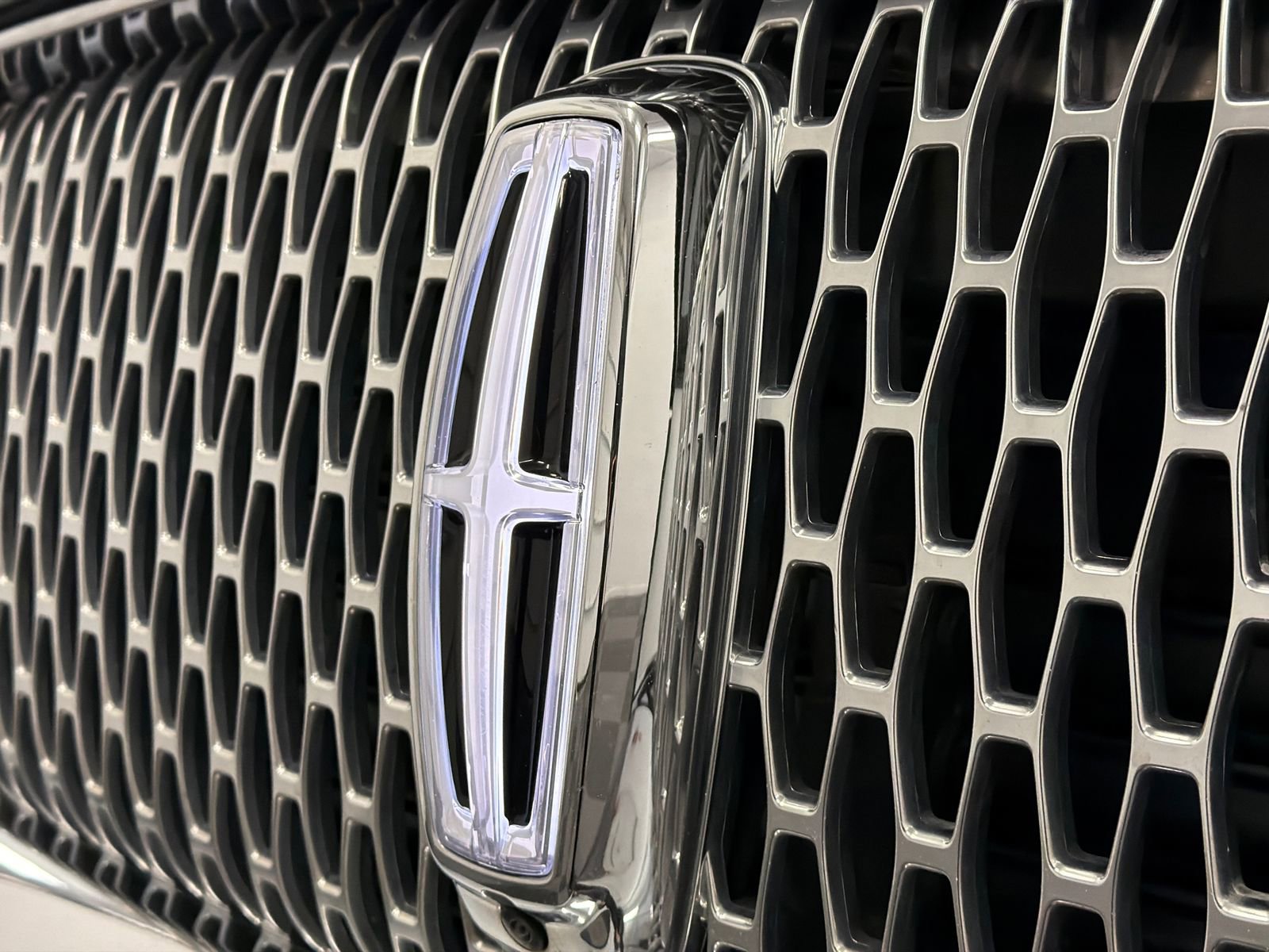 Certified 2022 Lincoln Navigator Reserve image 16