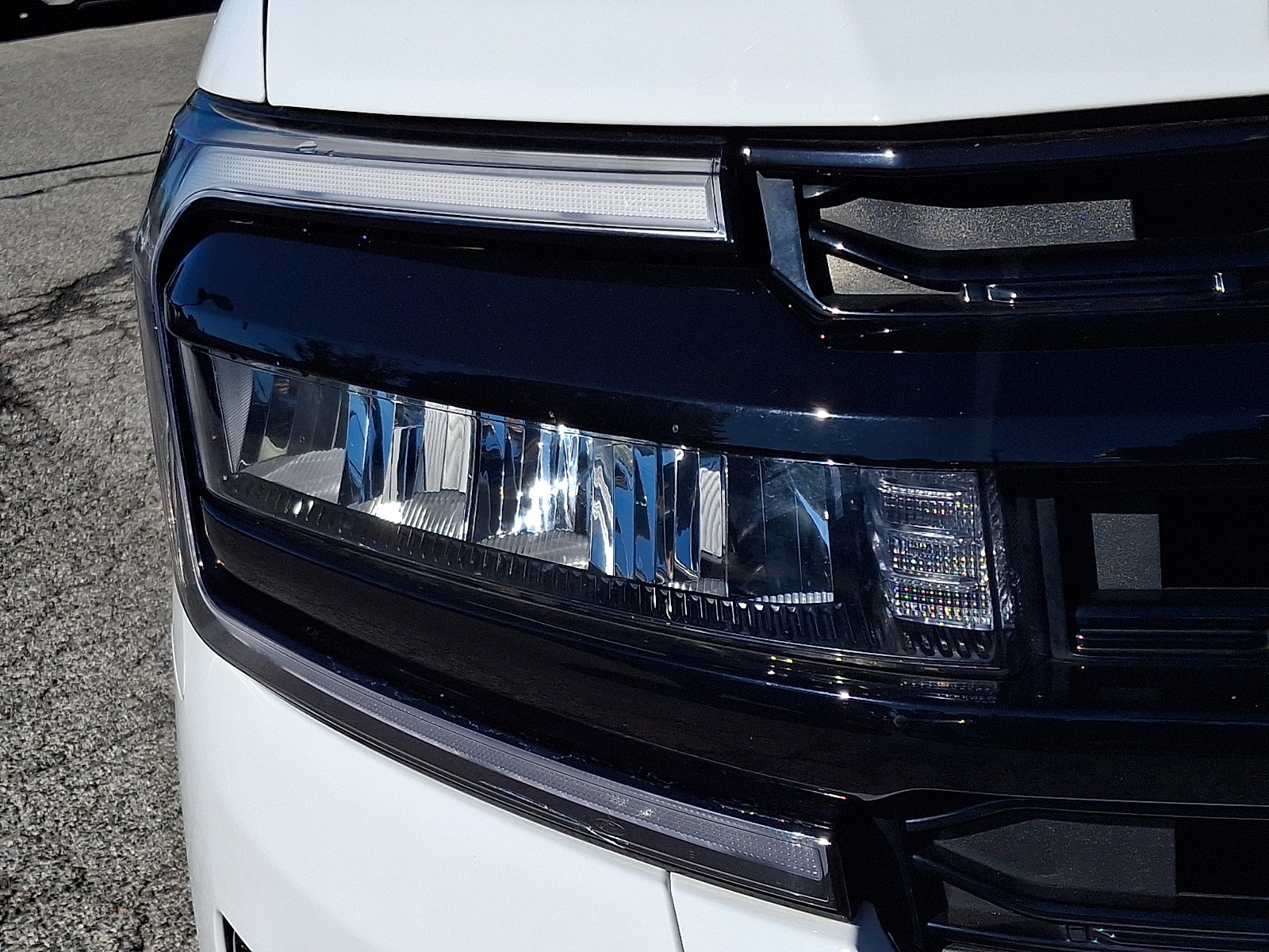 Certified 2024 Ford Expedition Max Limited AWD/4WD image 12