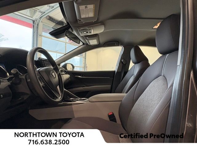 Used 2023 Toyota Camry LE image 6