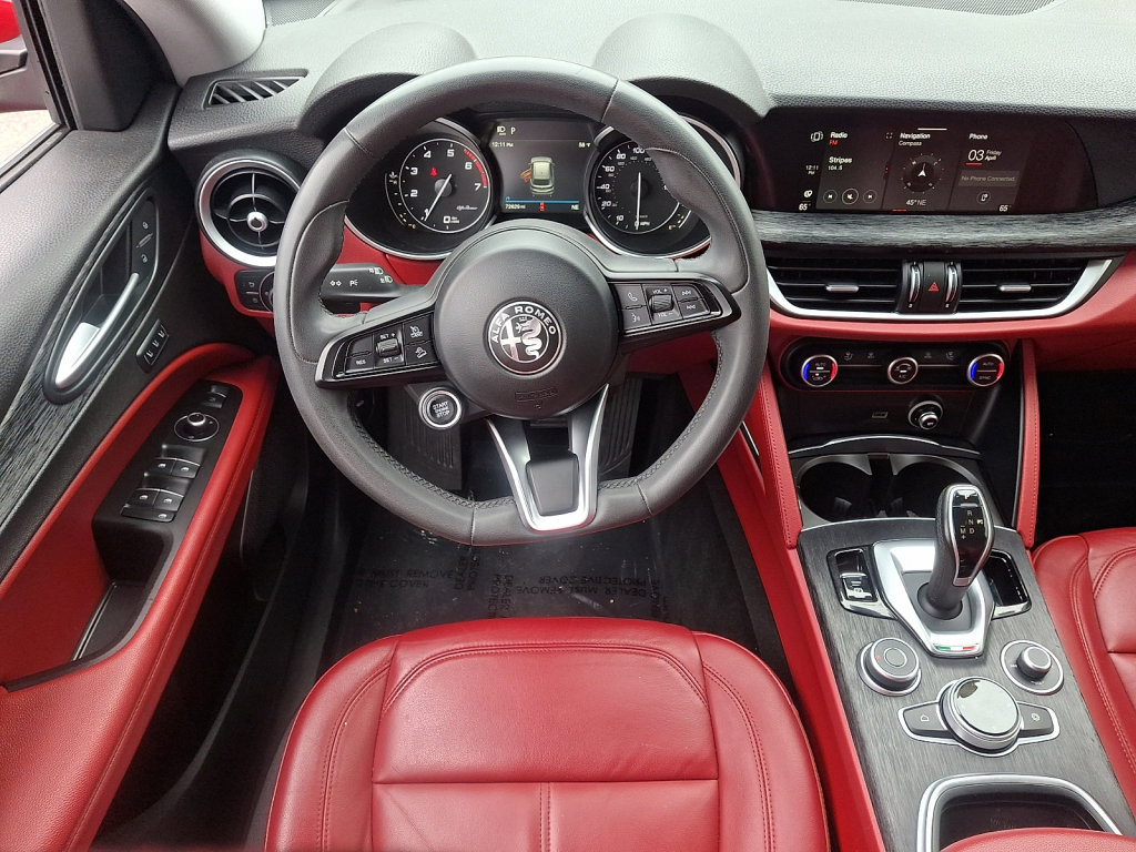 Used 2020 Alfa Romeo Stelvio RWD image 21