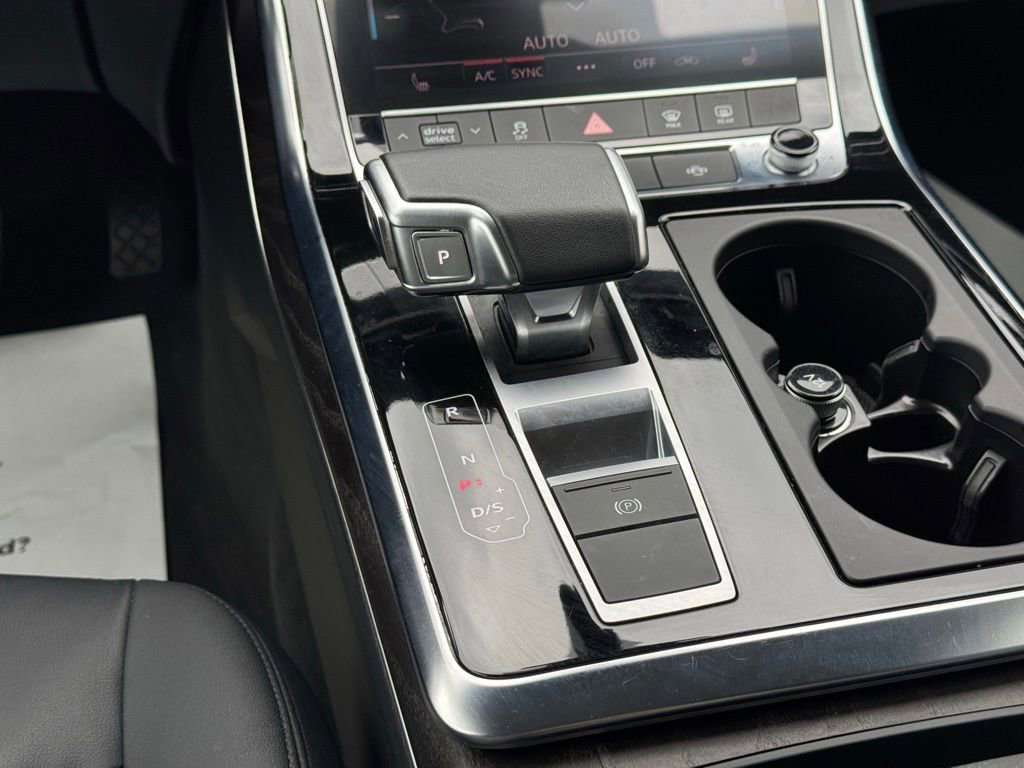Used 2023 Audi Q7 3.0T Premium w/ Convenience Package AWD/4WD image 34