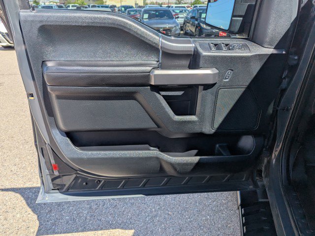 Used 2016 Ford F150 XLT w/ Equipment Group 302A Luxury image 9