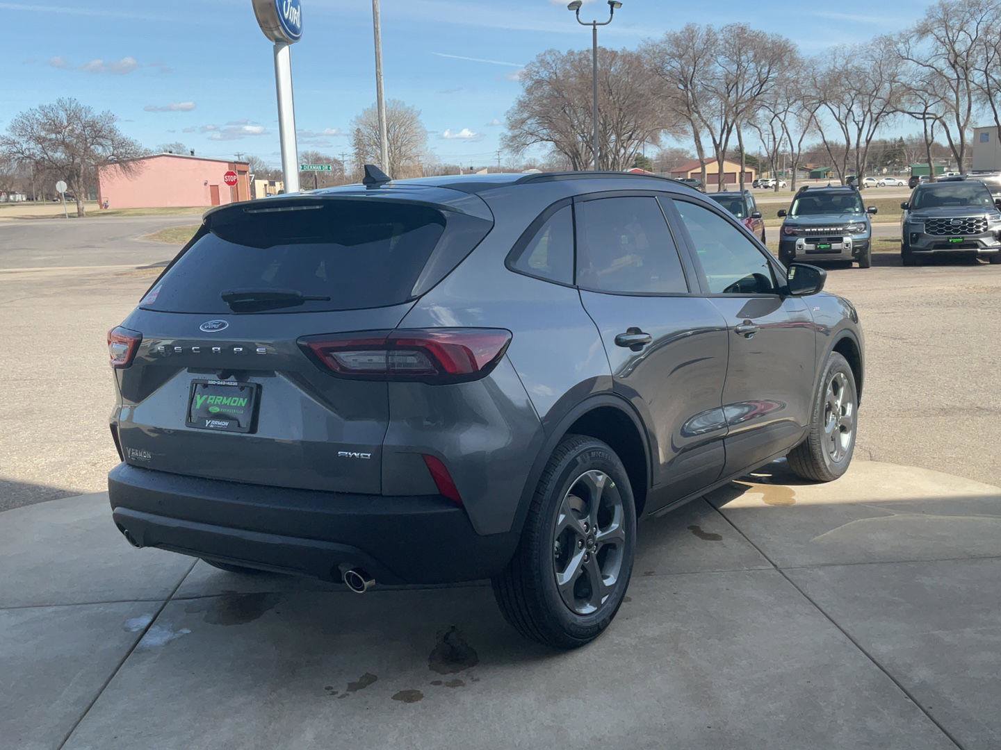 New 2025 Ford Escape ST-Line w/ Tech Pack #1 image 5