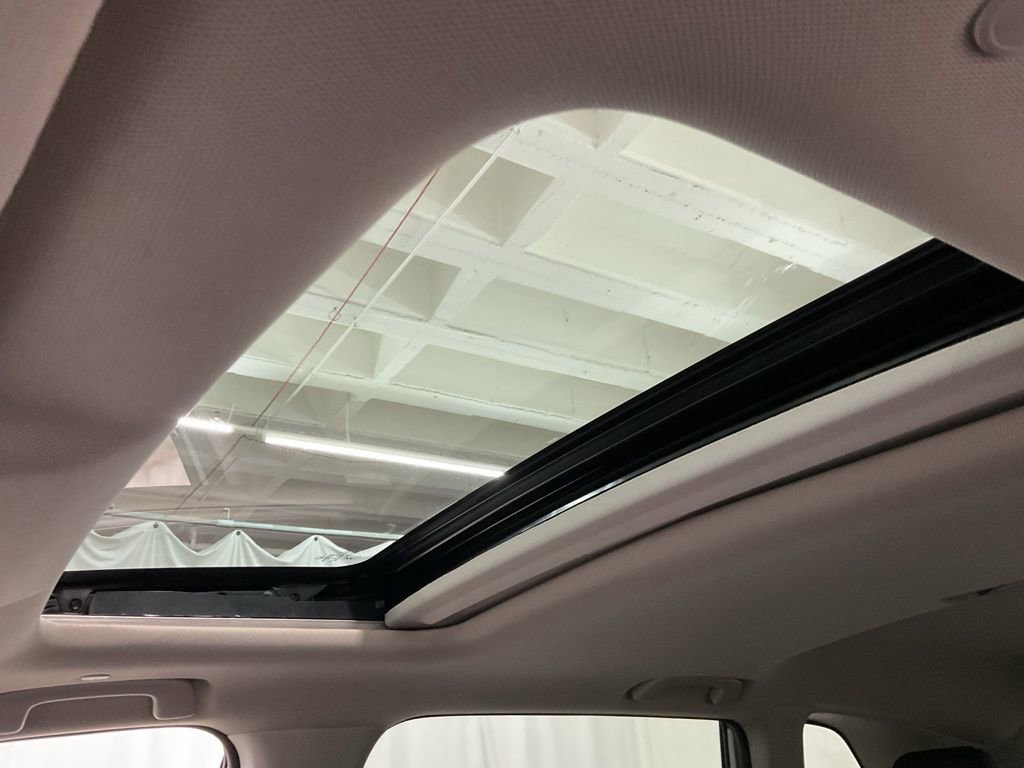 Used 2025 Honda CR-V EX-L image 19
