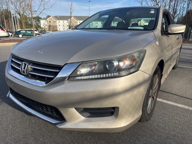 Used 2015 Honda Accord LX image 1
