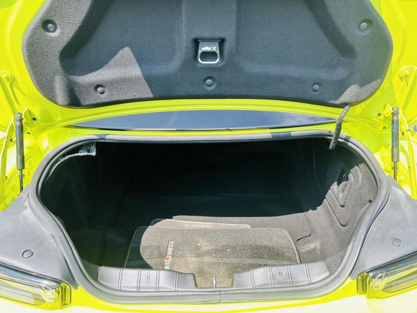 Used 2021 Chevrolet Camaro SS image 36