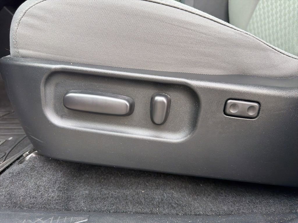 Used 2022 Toyota Tacoma SR5 image 24