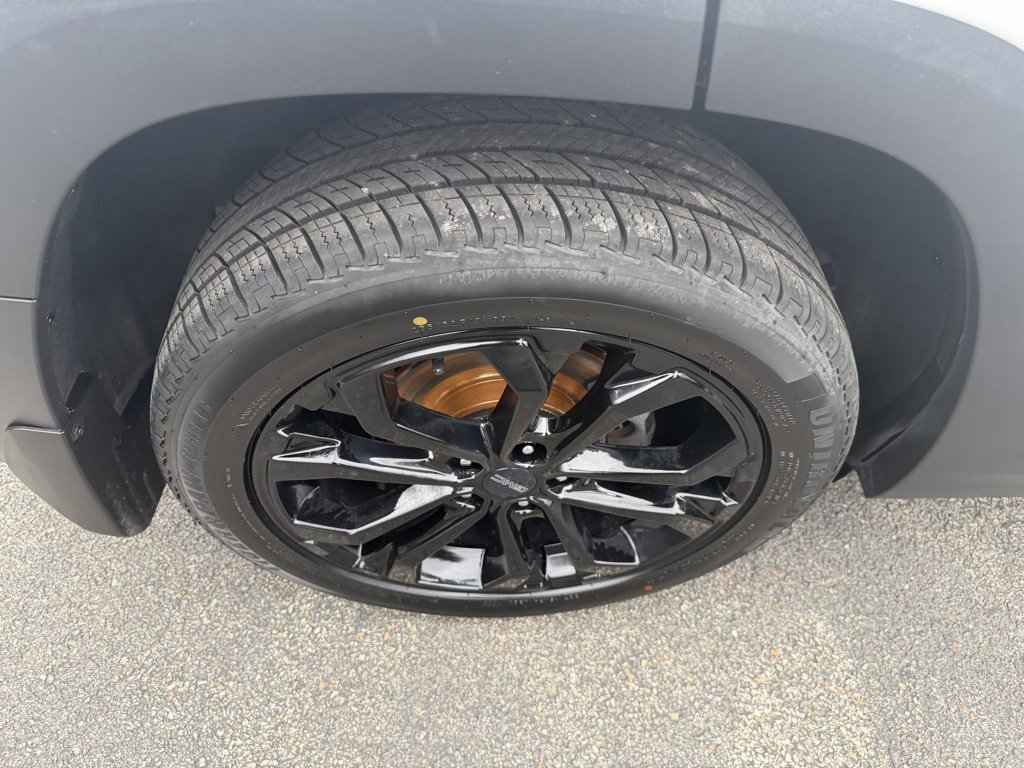 Used 2020 GMC Terrain SLE w/ Driver Convenience Package image 10