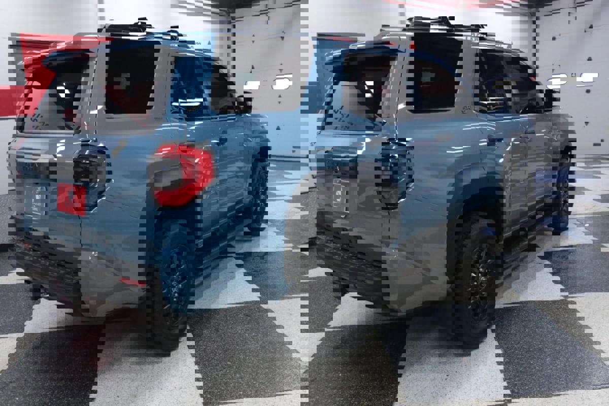 Used 2026 Toyota 4Runner SR5 image 7