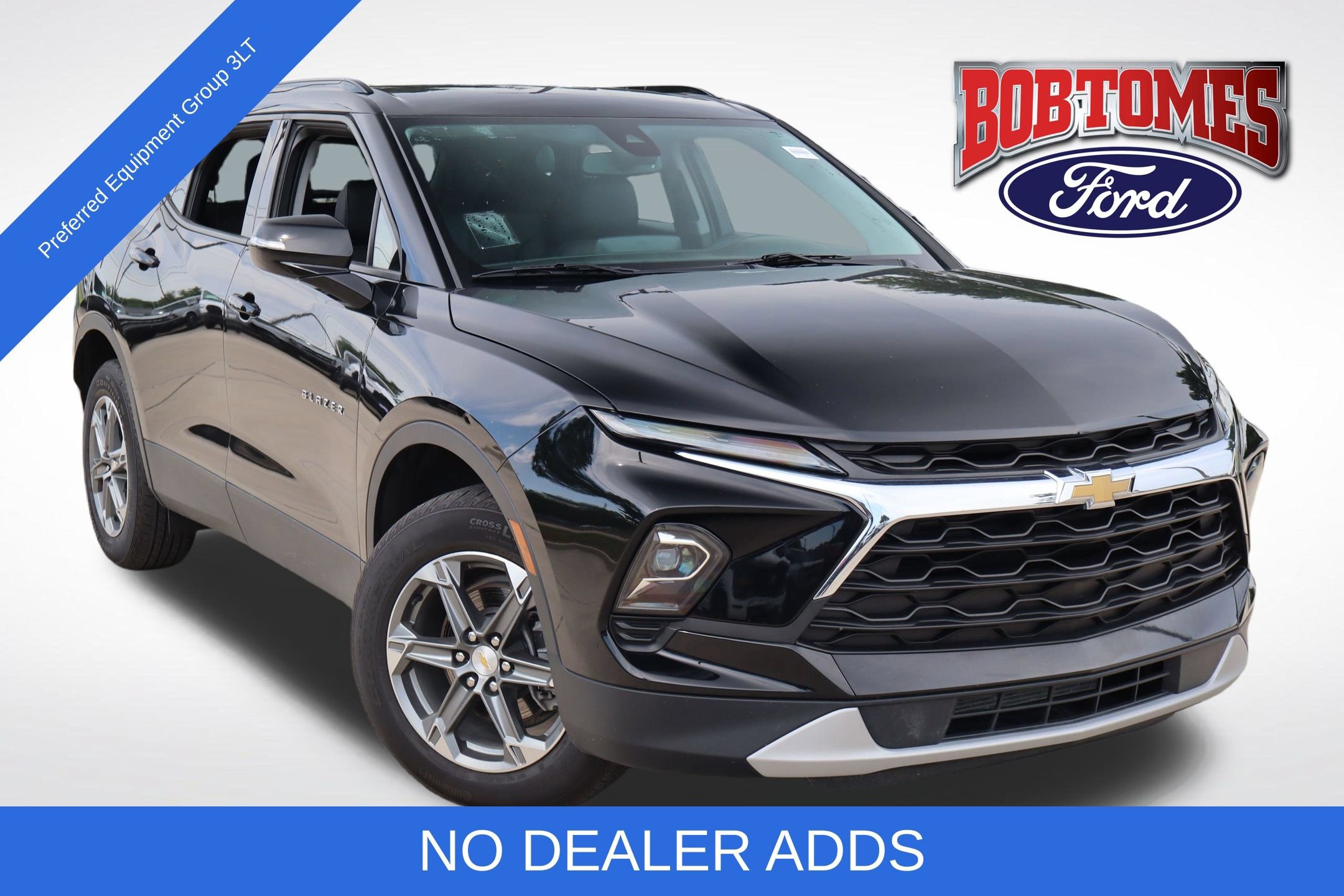 Used 2023 Chevrolet Blazer LT FWD image 1