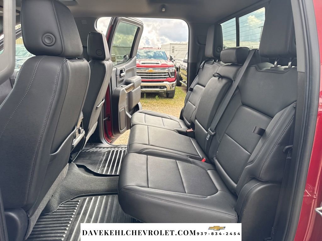 Used 2019 Chevrolet Silverado 1500 LT Trail Boss AWD/4WD image 34