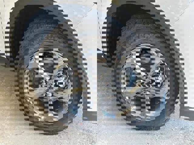 New 2025 Ford Escape ST-Line w/ Cold Weather Package image 34