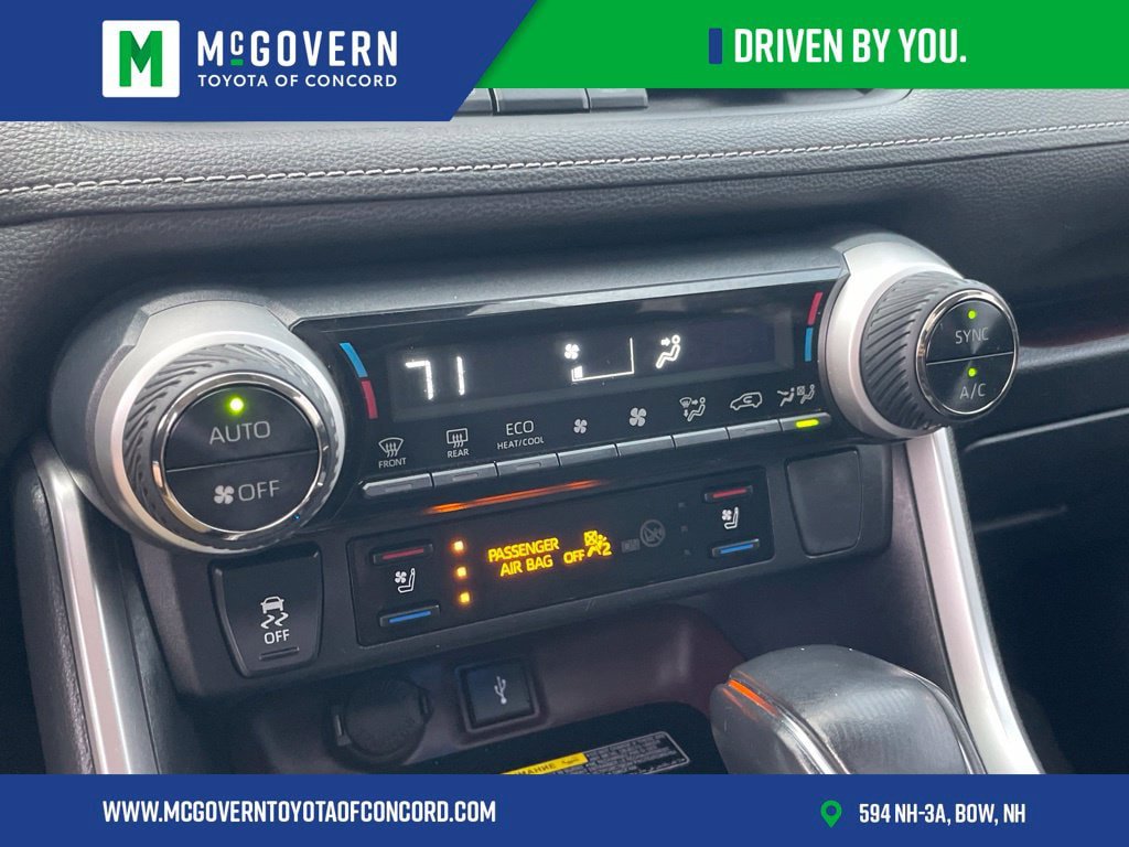 Used 2020 Toyota RAV4 Limited AWD/4WD image 22