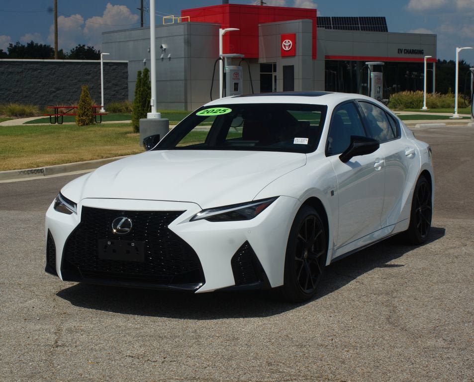 Used 2025 Lexus IS 500 w/ Accessory Package 2 RWD image 25