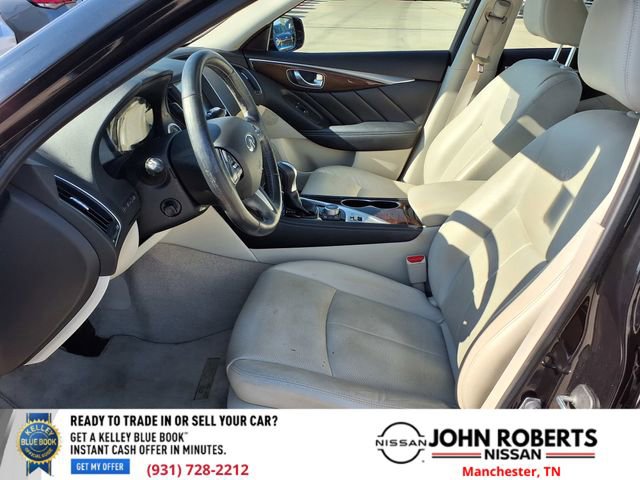 Used 2014 INFINITI Q50 Premium w/ Deluxe Touring Package image 4
