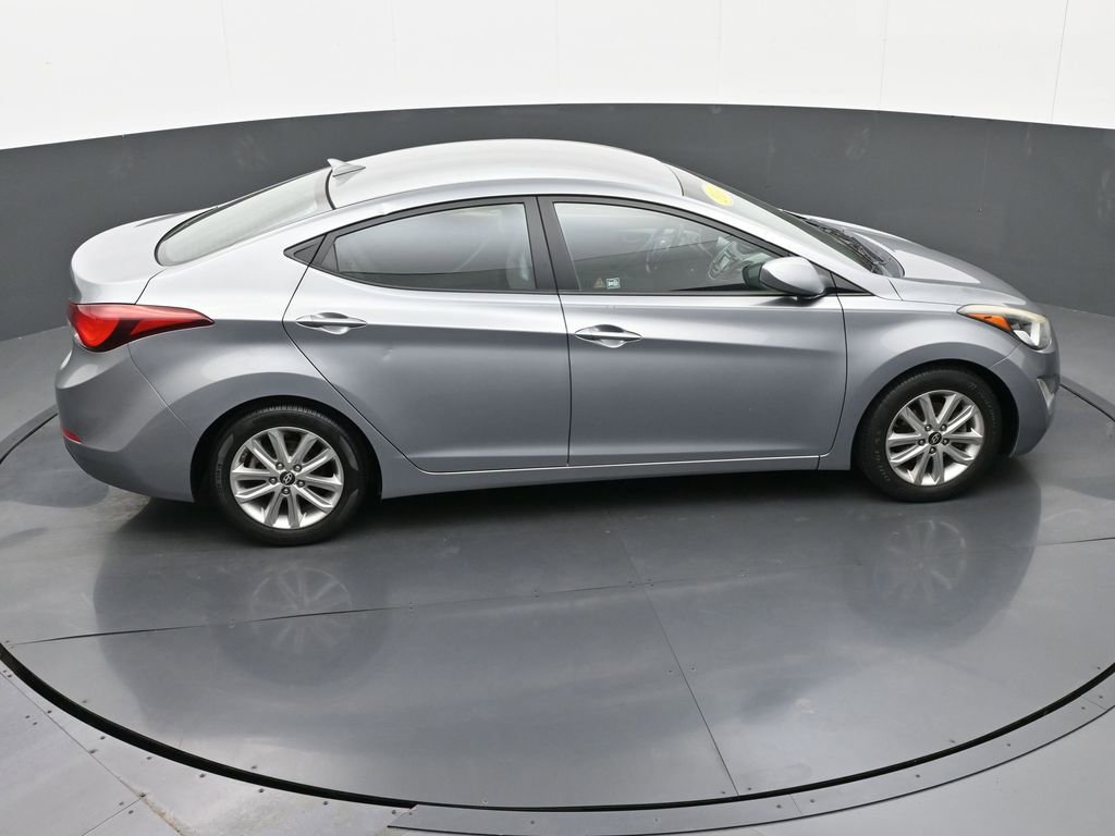 Used 2016 Hyundai Elantra SE w/ Option Group 02 image 25