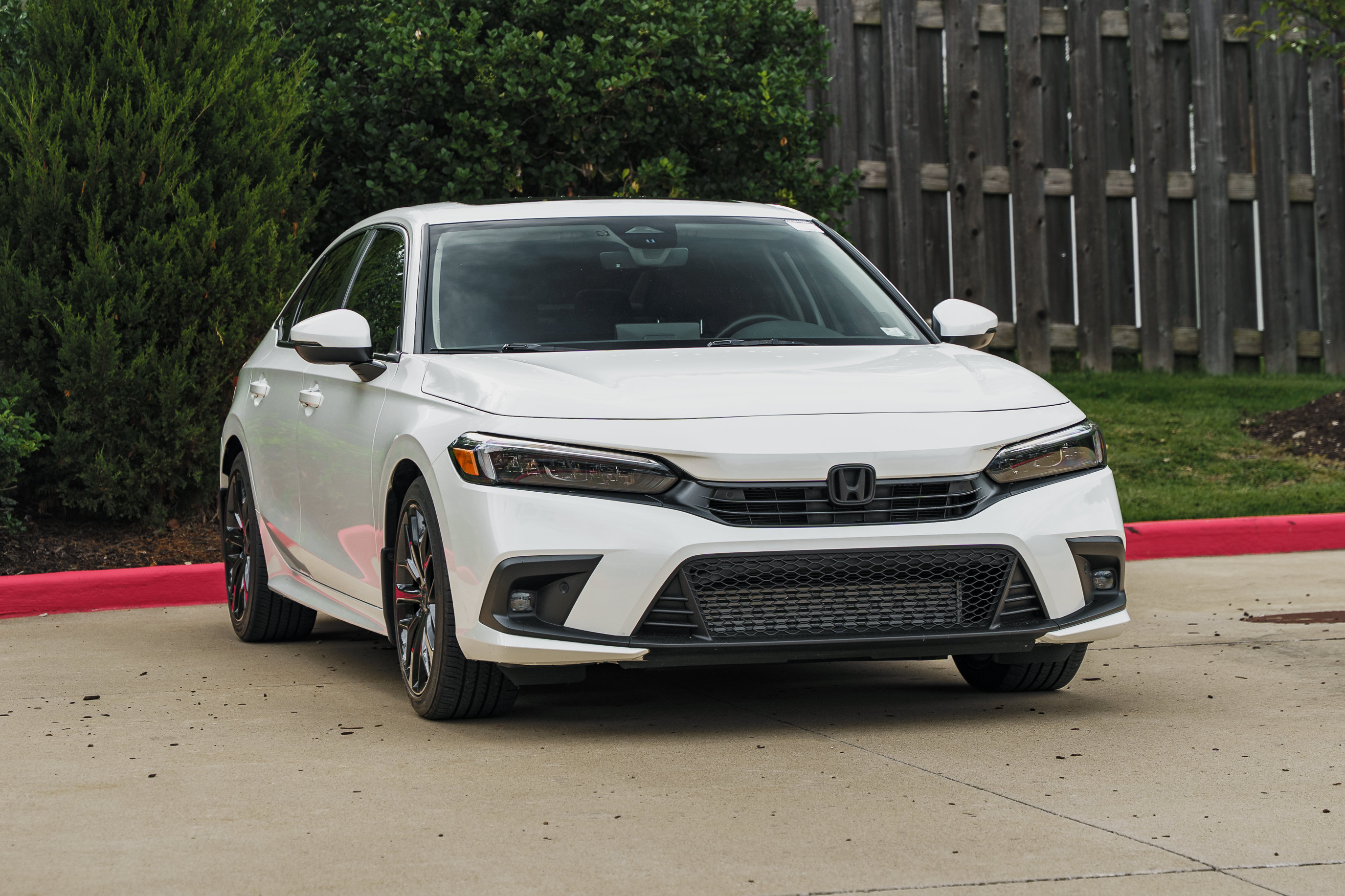 Used 2024 Honda Civic Touring image 2