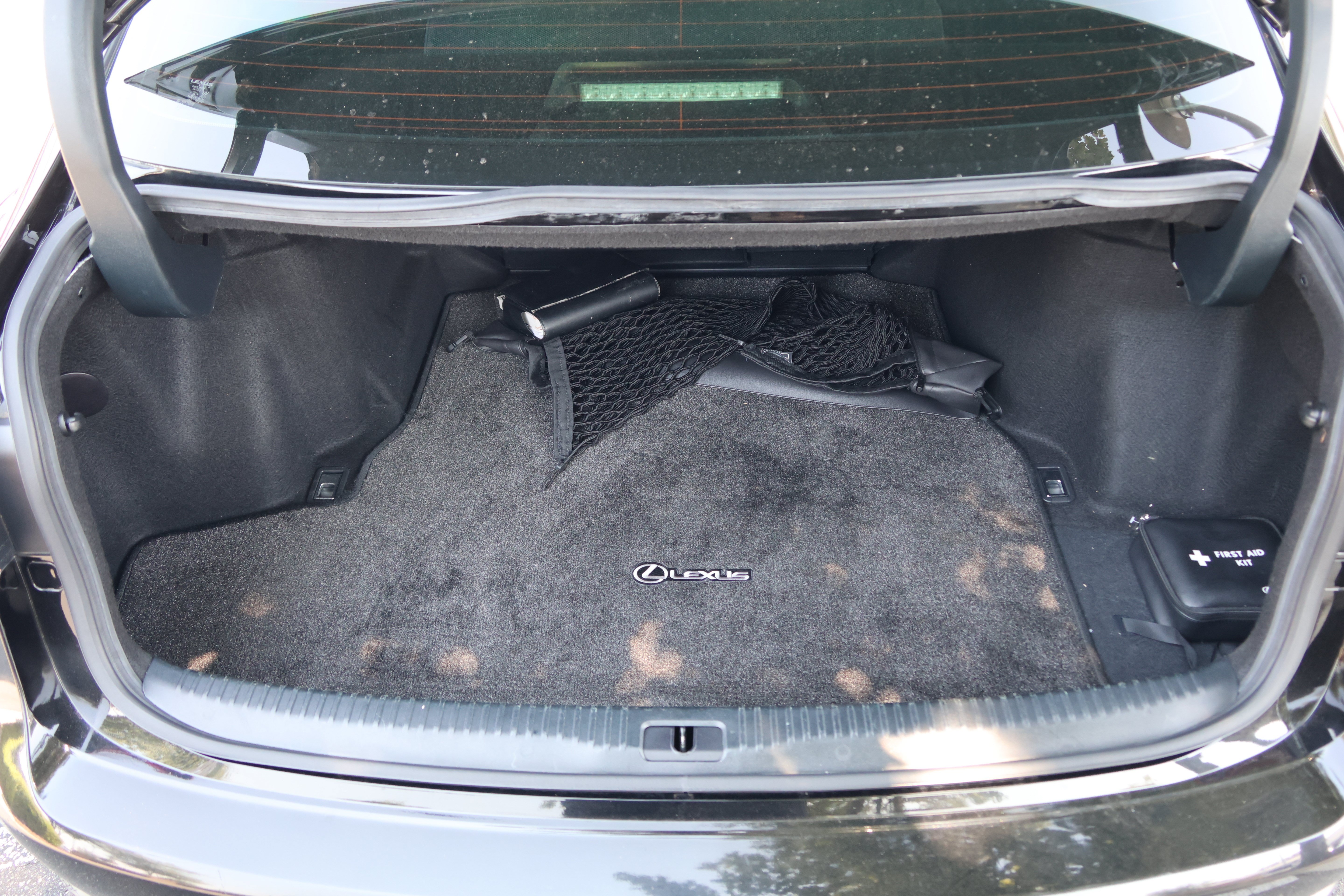 Used 2018 Lexus IS 300 F Sport w/ F Sport Package RWD image 36