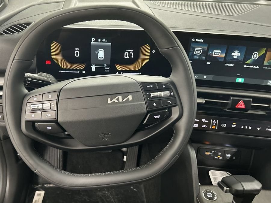 New 2026 Kia Sportage X-Line w/ X-Line Premium Package AWD/4WD image 10