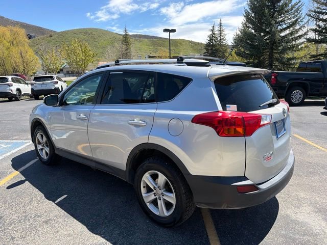 Used 2014 Toyota RAV4 XLE AWD/4WD image 6