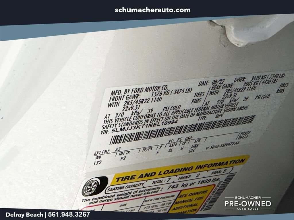 Used 2022 Lincoln Navigator L Reserve RWD image 17