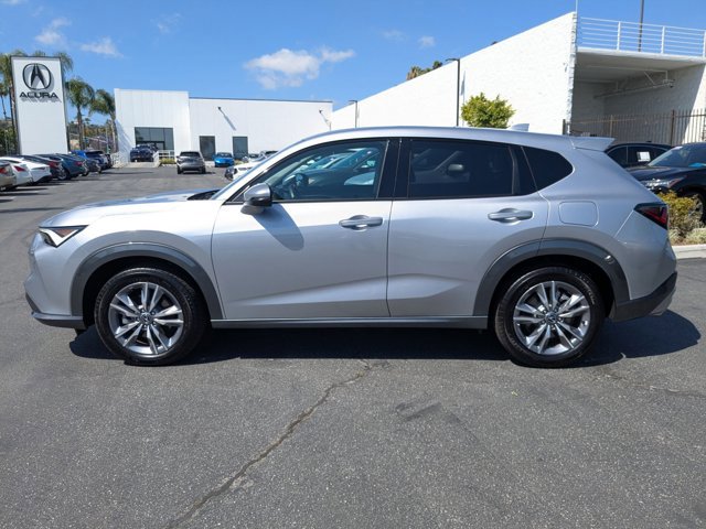 Certified 2025 Acura ADX FWD image 9