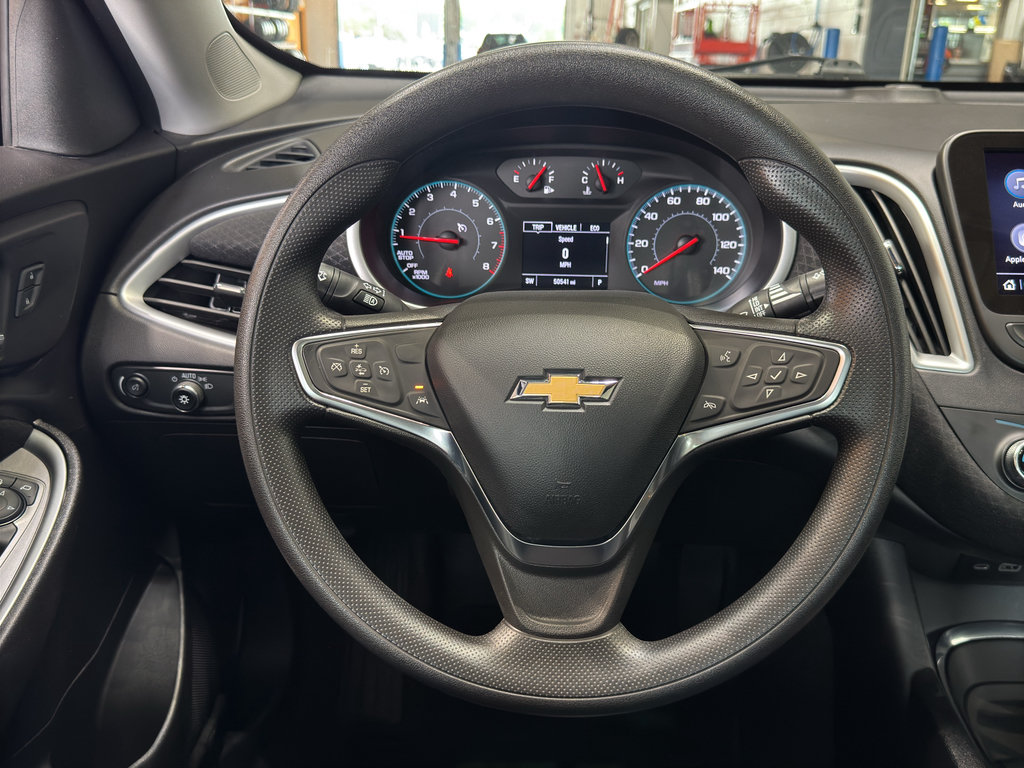 Used 2024 Chevrolet Malibu LT FWD image 19