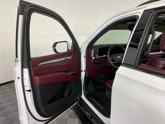 Certified 2025 Cadillac Escalade Sport w/ Touring Package AWD/4WD image 24