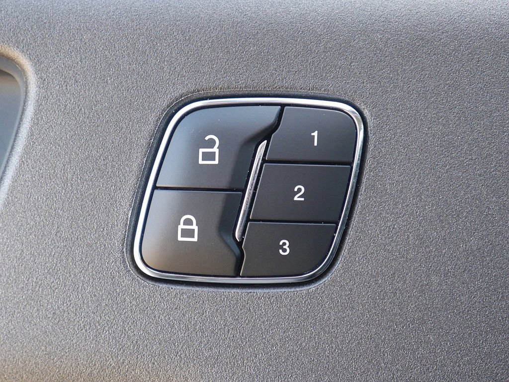 Used 2025 Ford Bronco Sport Badlands image 27