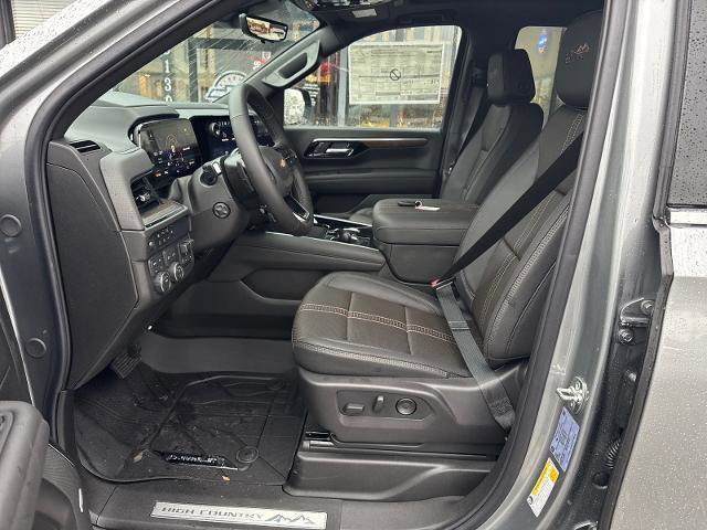 New 2026 Chevrolet Tahoe High Country w/ Sun And Tow Package image 9
