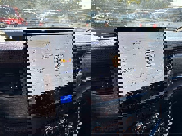 Certified 2023 Ford Expedition Limited image 33