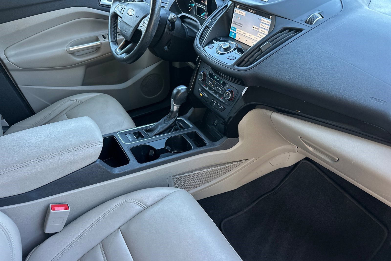 Used 2017 Ford Escape Titanium FWD image 20