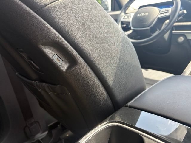 Used 2024 Kia Telluride SX AWD/4WD image 19