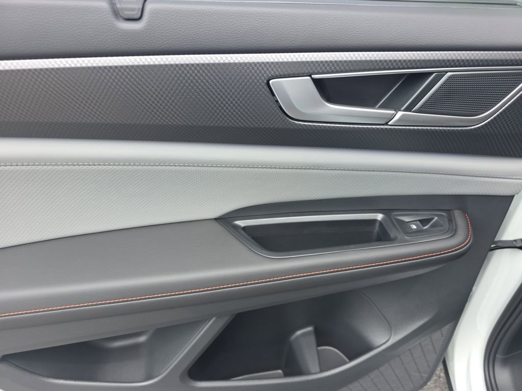 New 2026 Volkswagen Atlas Peak Edition image 10