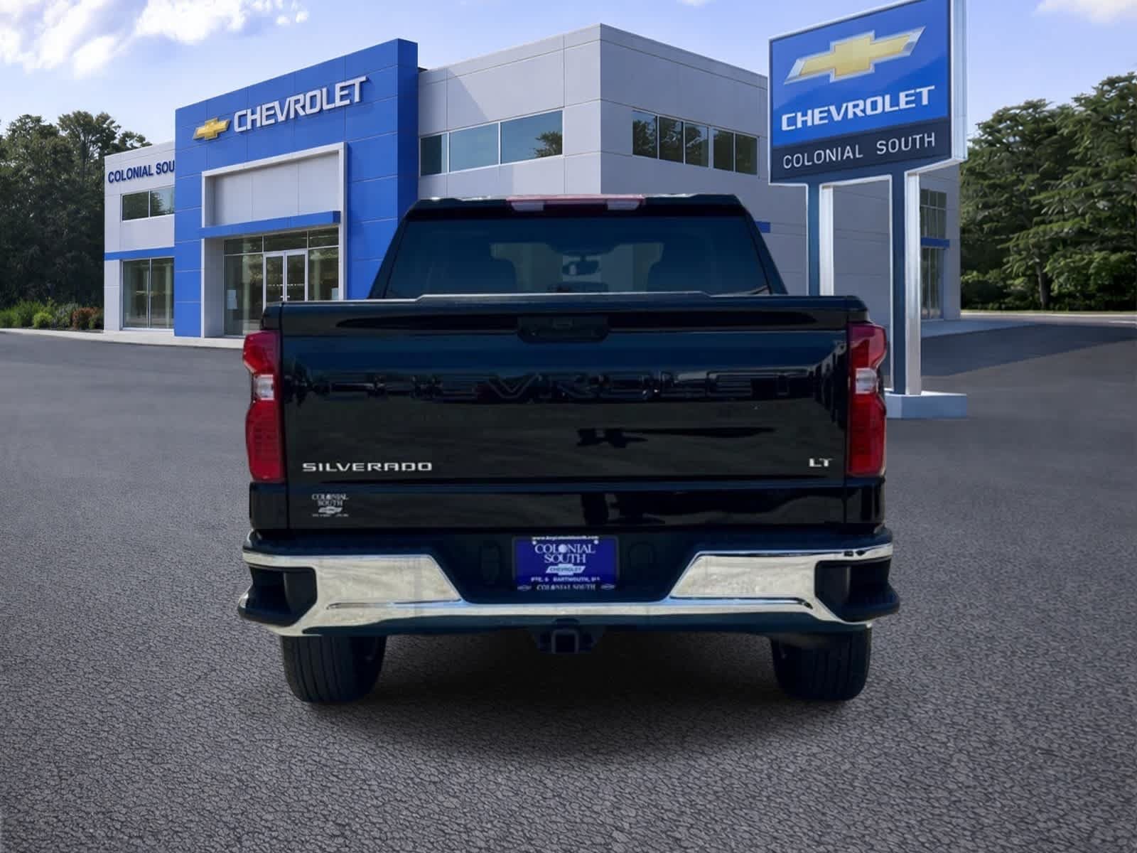Certified 2023 Chevrolet Silverado 1500 LT AWD/4WD image 5