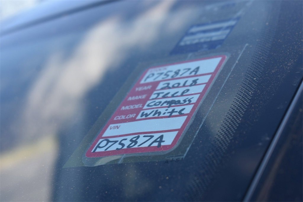 Used 2018 Jeep Compass Trailhawk w/ Leather Interior Group image 34