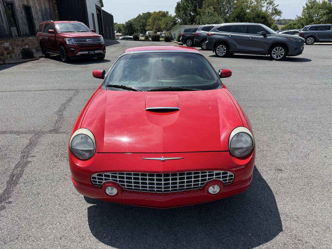 Used 2002 Ford Thunderbird RWD image 10