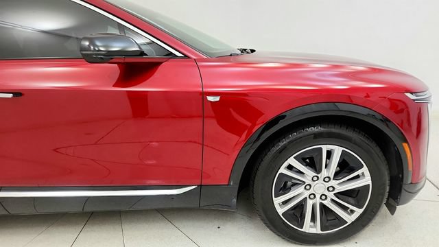 Used 2024 Cadillac Lyriq Tech w/ LPO, Floor Liner Package AWD/4WD image 21