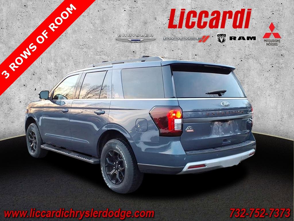 Used 2022 Ford Expedition Timberline image 3