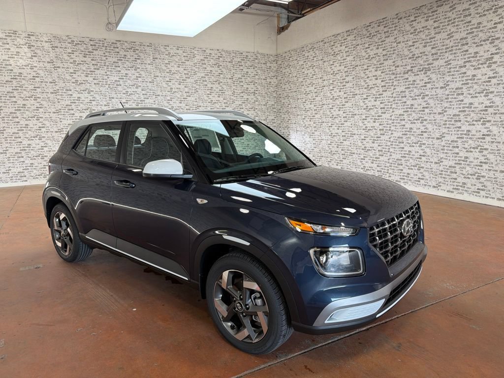 New 2026 Hyundai Venue SEL FWD image 1