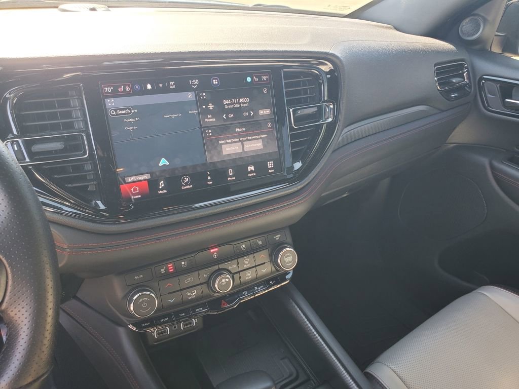 Used 2024 Dodge Durango R/T w/ Tow 'N Go Package image 19